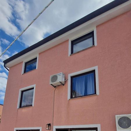 Apartments Lacic 3 Crikvenica Zimmer foto
