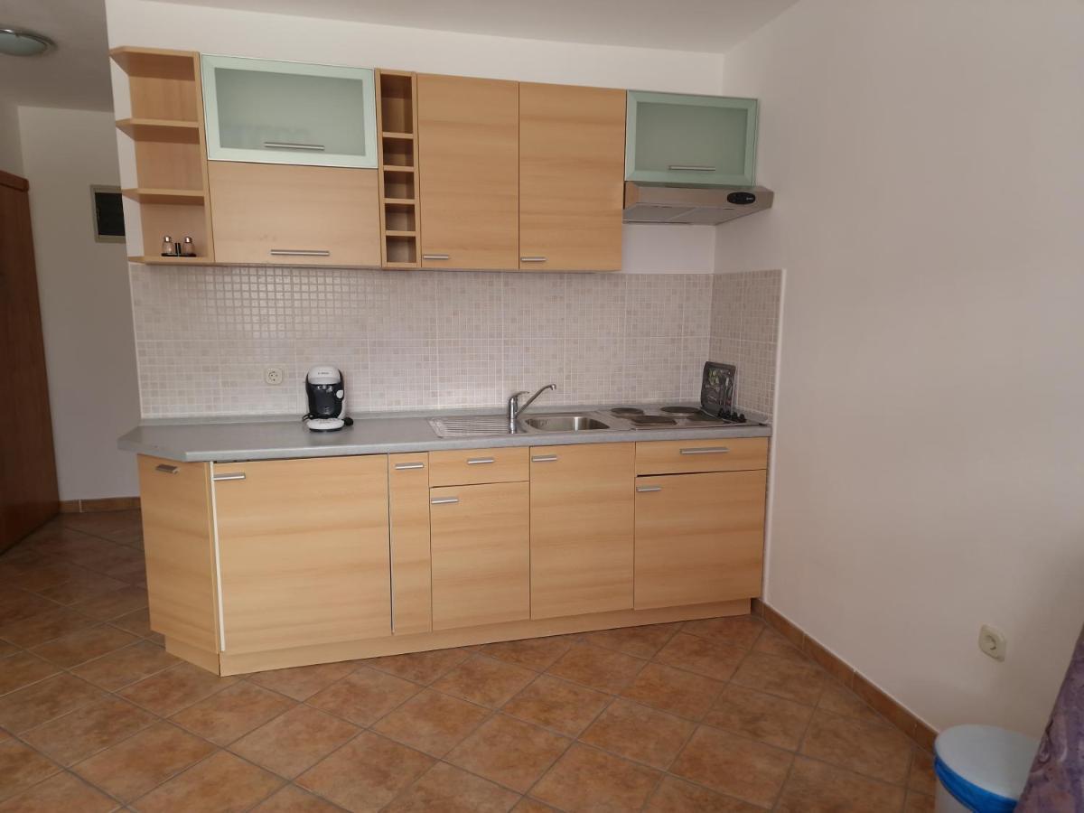 Apartments Lacic 3 Crikvenica Exterior foto